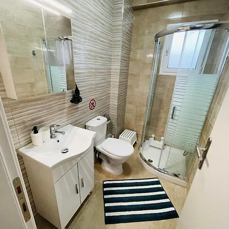 Aparthotel Villa Eva 2 Bedroom Apartman Olympiakí Aktí